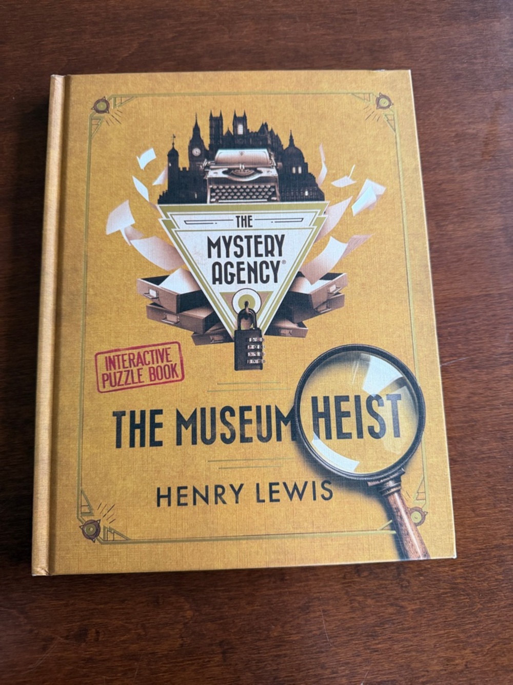 : The Museum Heist Interactive Puzzle Book - Yellow